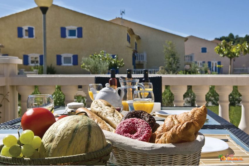clos-des-oliviers_vidauban_village-vacances-provence_8